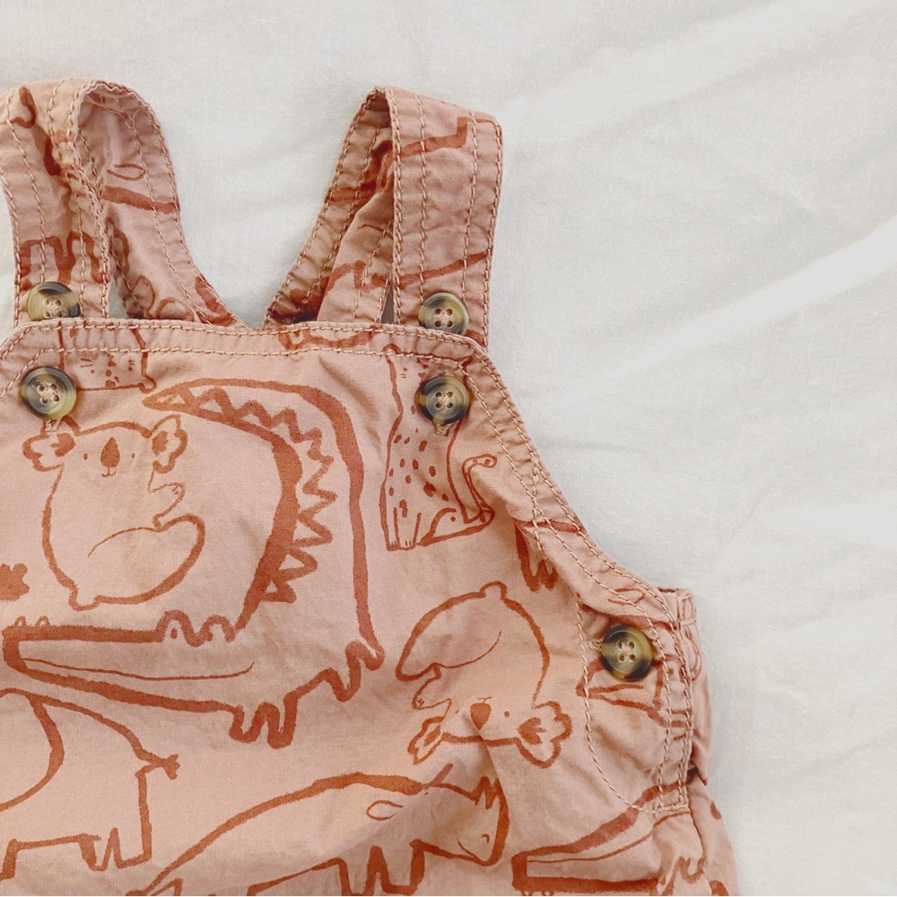 Carter’s • Jungle Zoo Animals in Burnt/Pumpkin Orange - Picture 4 of 10